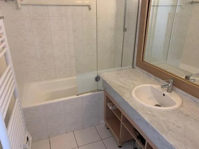 Dans De Standing Avec Terrasse Et Vue *